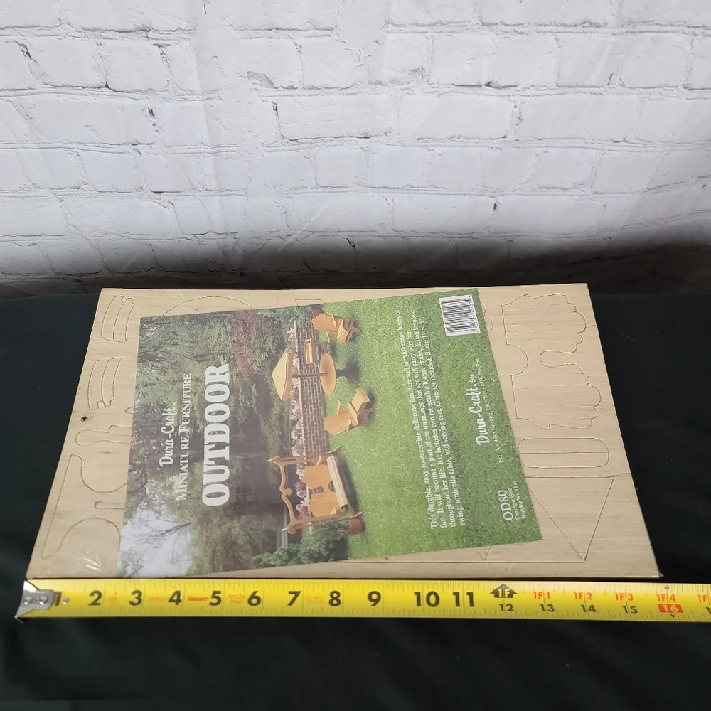 Dura-Craft Miniature Furniture. OUTDOOR. OD80 - Picture 4 of 6